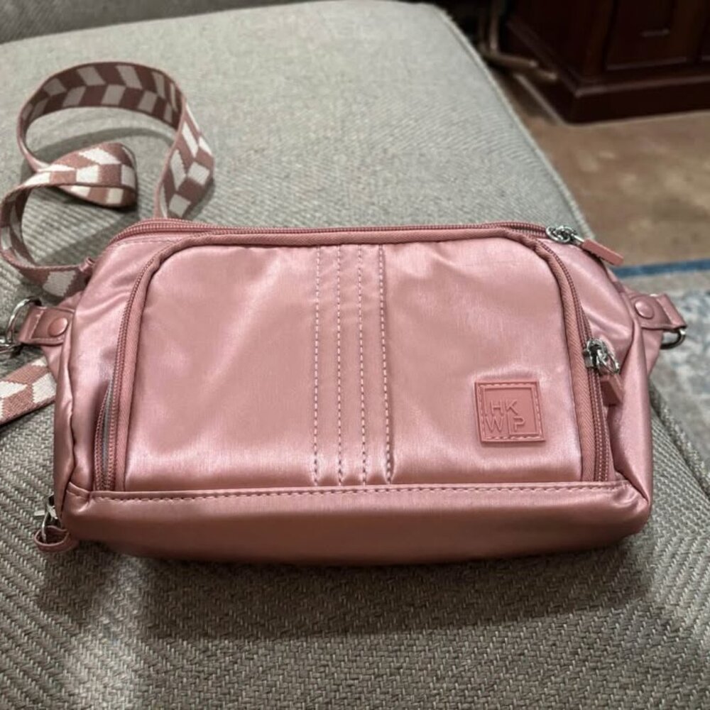 IHKWIP Crossbody purse